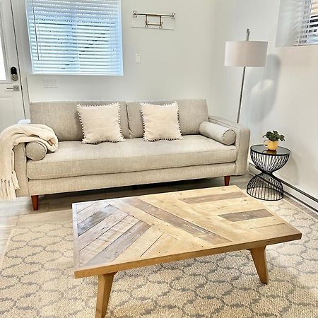 Bookyourhome Langley Ngoại thất bức ảnh