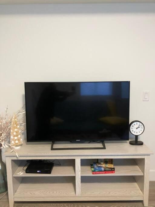 Bookyourhome Langley Ngoại thất bức ảnh