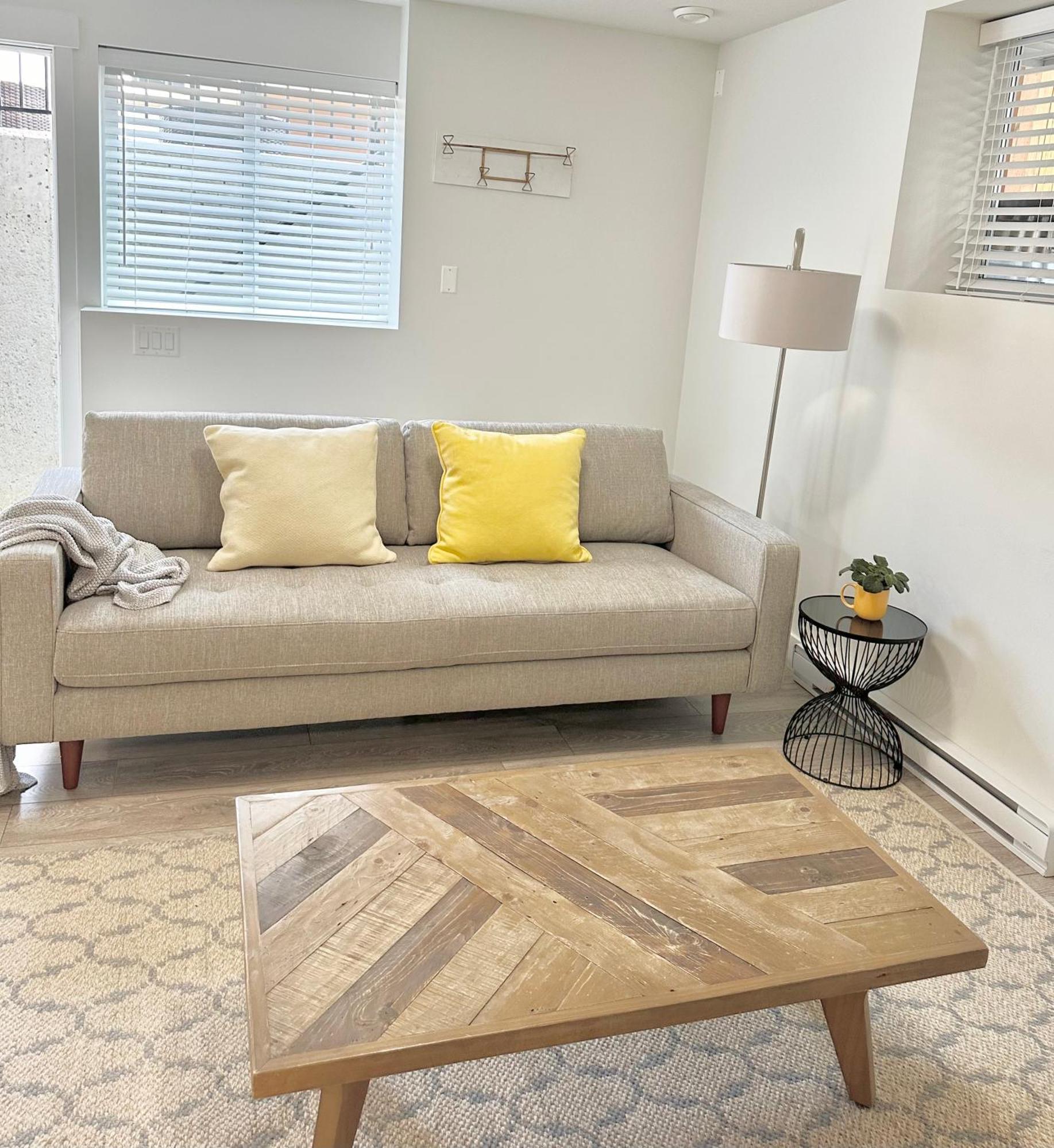 Bookyourhome Langley Ngoại thất bức ảnh